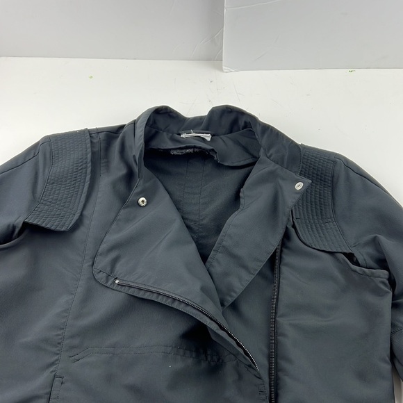 Adidas Black Performance Full Zipper Jacket with Unique Design - Picture 4 of 14